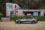 Lexus LS500h AWD 2018 года (UK)